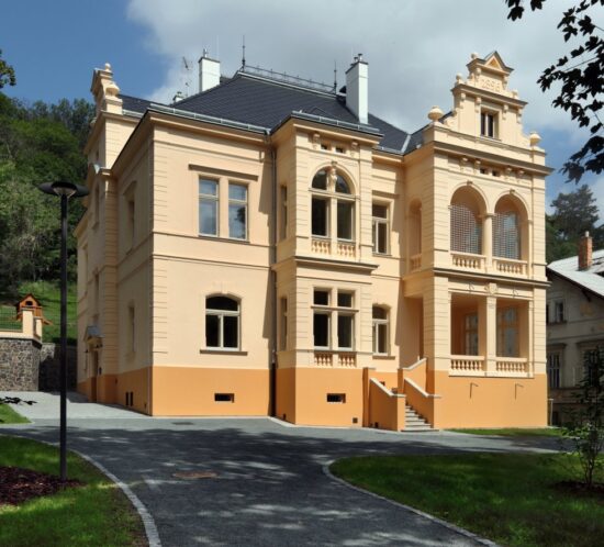 fotografie Mateřské školy v Roztokách u Prahy po rekonstrukci